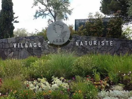 לינה וארוחת בוקר La Palmeraie Village Naturiste *